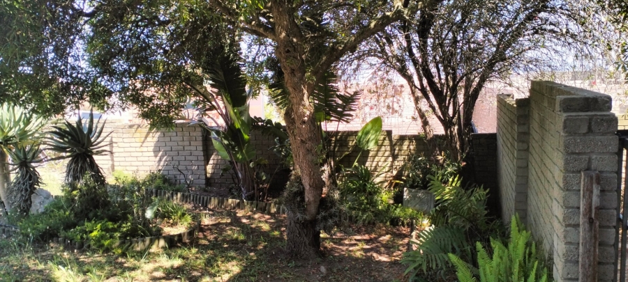 5 Bedroom Property for Sale in Dana Bay Western Cape